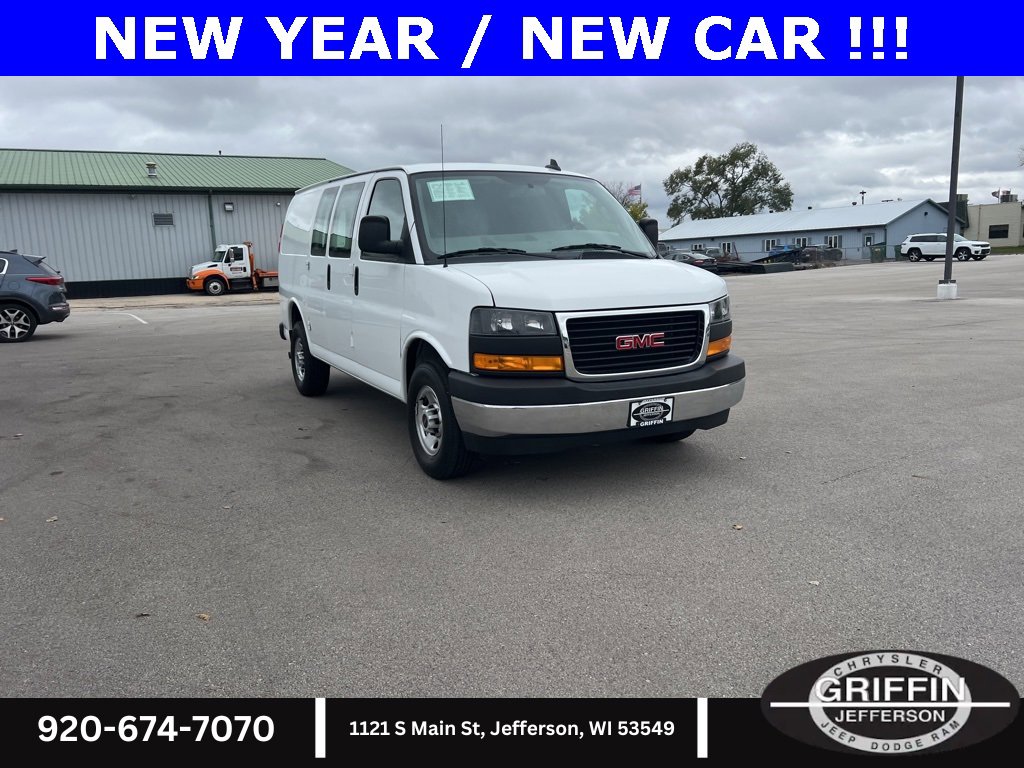 Used 2022 GMC Savana 2500 Work Van w/ Driver Convenience Package image 6