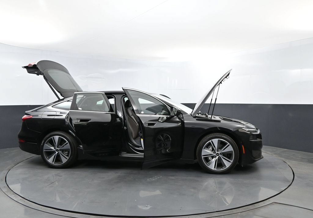 New 2025 Audi A6 e-tron Premium Plus AWD/4WD image 28