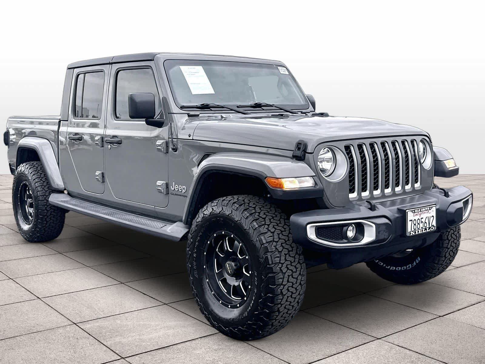 Used 2020 Jeep Gladiator Overland AWD/4WD image 3
