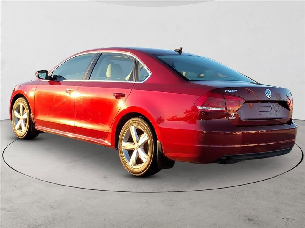 Used 2015 Volkswagen Passat 1.8T Limited Edition image 8