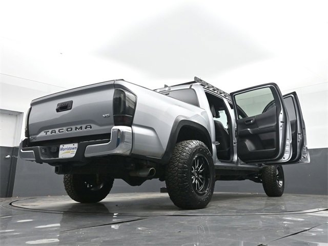Used 2021 Toyota Tacoma TRD Off-Road image 57