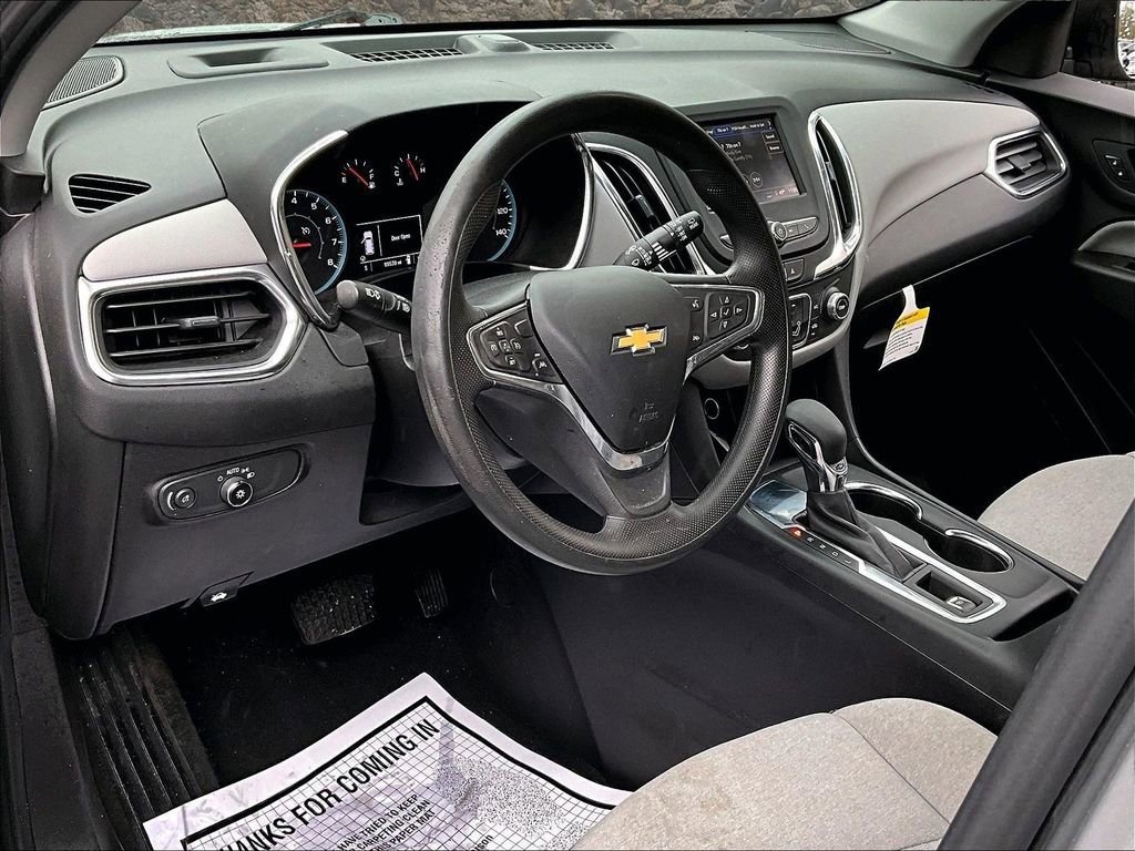 Used 2022 Chevrolet Equinox LS FWD image 10