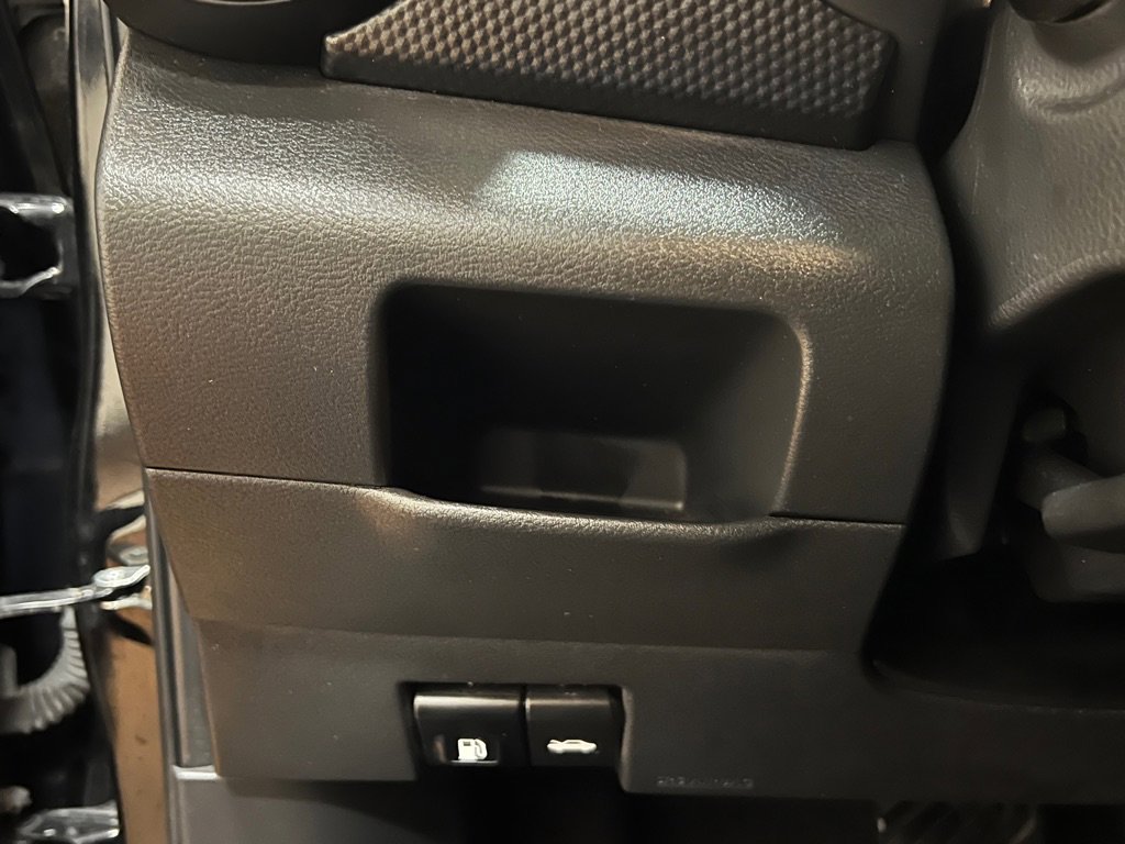 Used 2021 Nissan Kicks SV FWD image 21