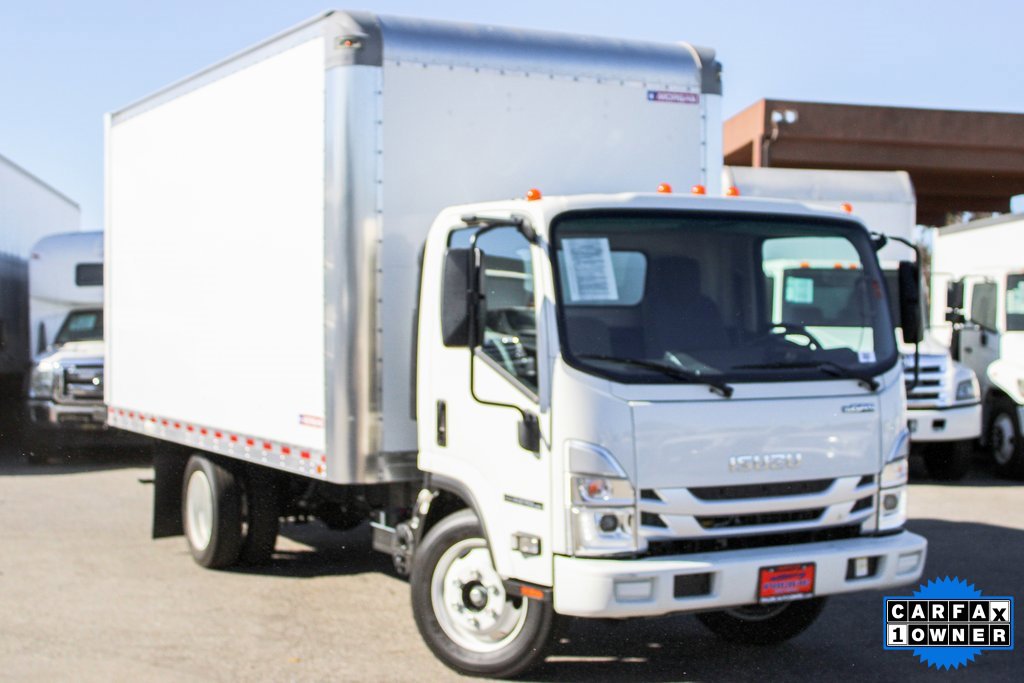 Used 2024 Isuzu NPR image 2