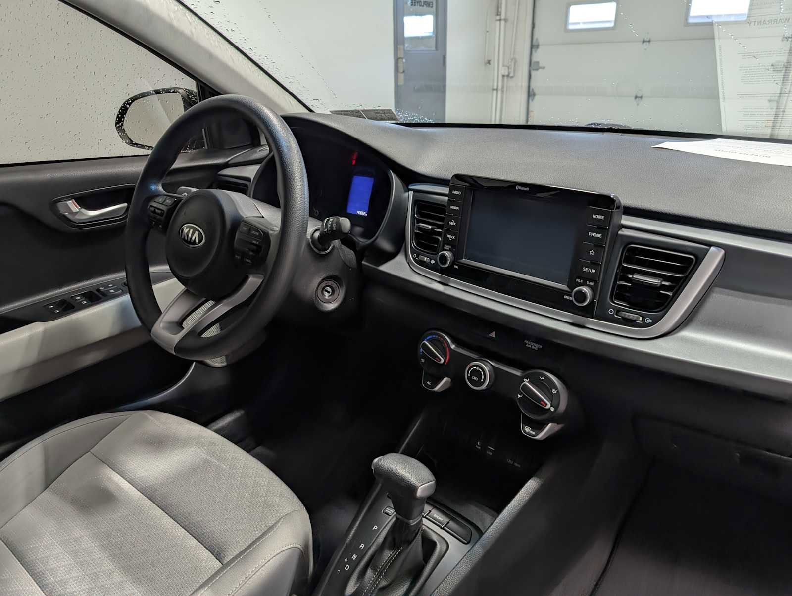 Used 2020 Kia Rio S image 39