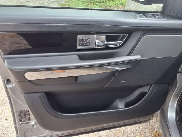 Used 2013 Land Rover Range Rover Sport HSE LUX w/ HSE Luxury Silver Pkg AWD/4WD image 13