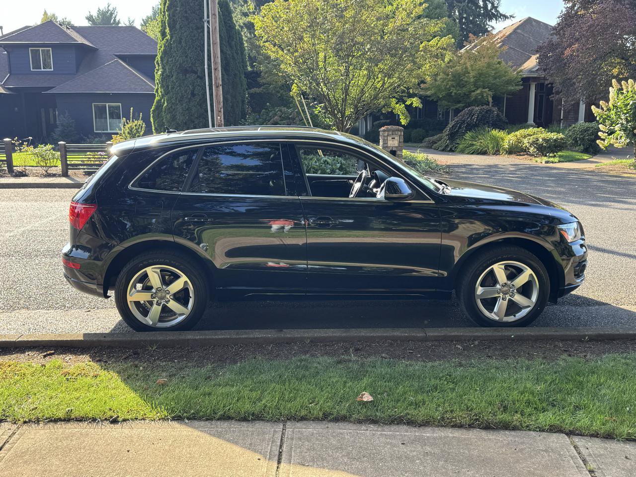 Used 2012 Audi Q5 2.0T Premium Plus AWD/4WD image 4