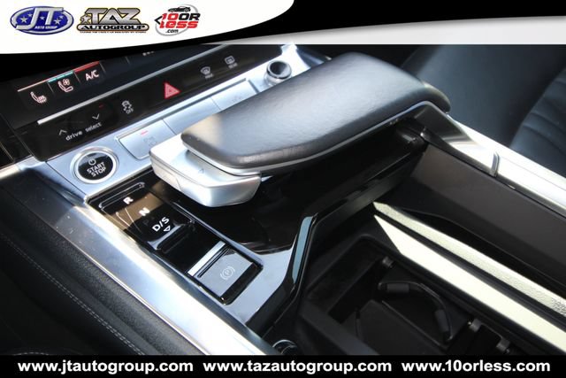 Used 2022 Audi e-tron Premium Plus w/ Premium Plus Package AWD/4WD image 22