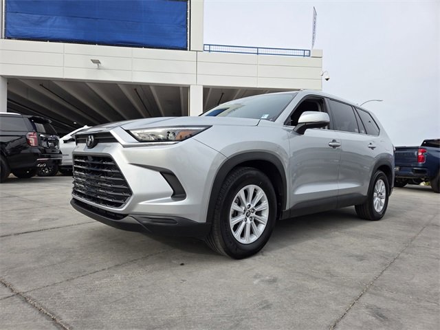 Used 2025 Toyota Grand Highlander AWD Hybrid image 2