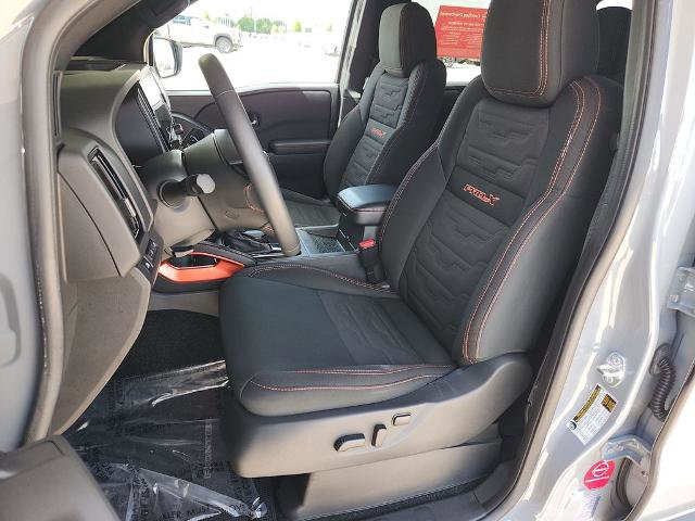 Certified 2025 Nissan Frontier Pro-X w/ Pro Convenience Package RWD image 12
