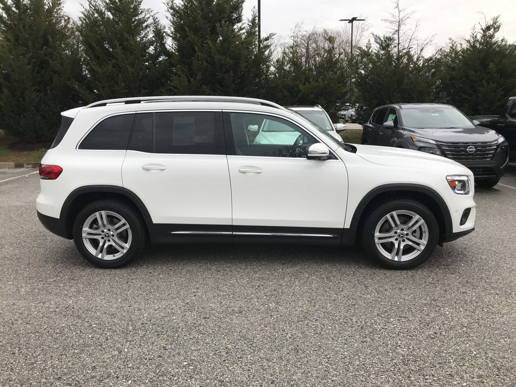 Used 2023 Mercedes-Benz GLB 250 4MATIC image 9