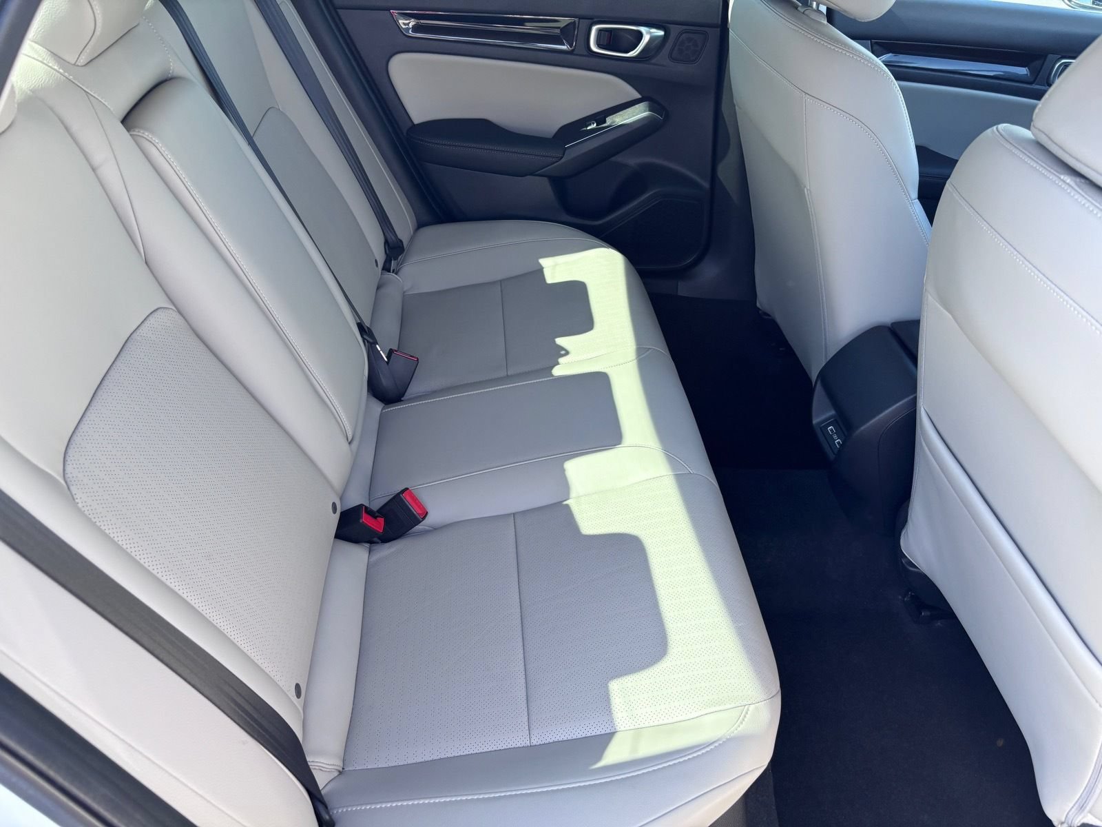 Used 2024 Honda Civic Touring image 15