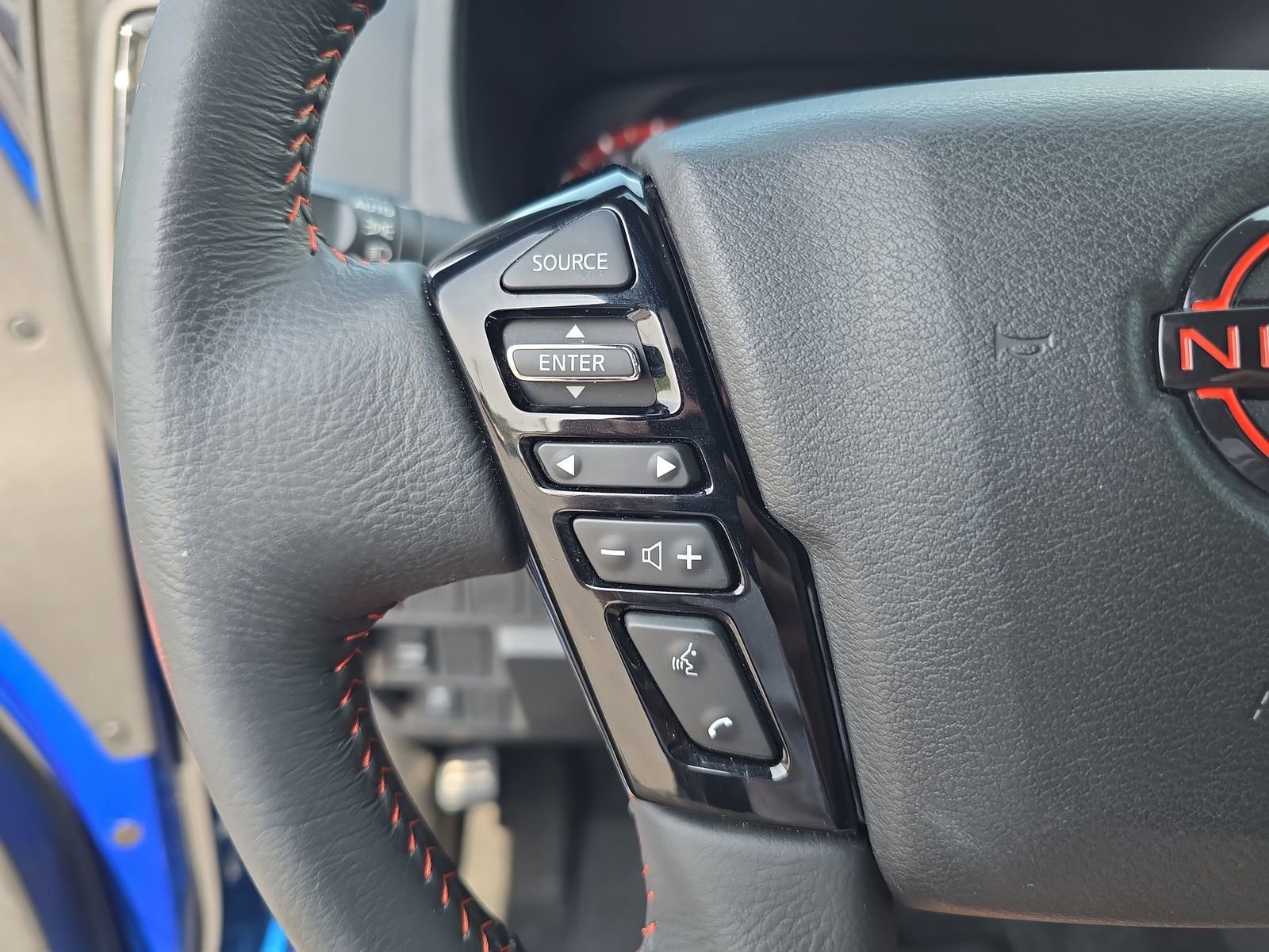 Used 2024 Nissan Frontier Pro-X w/ Technology Package RWD image 21
