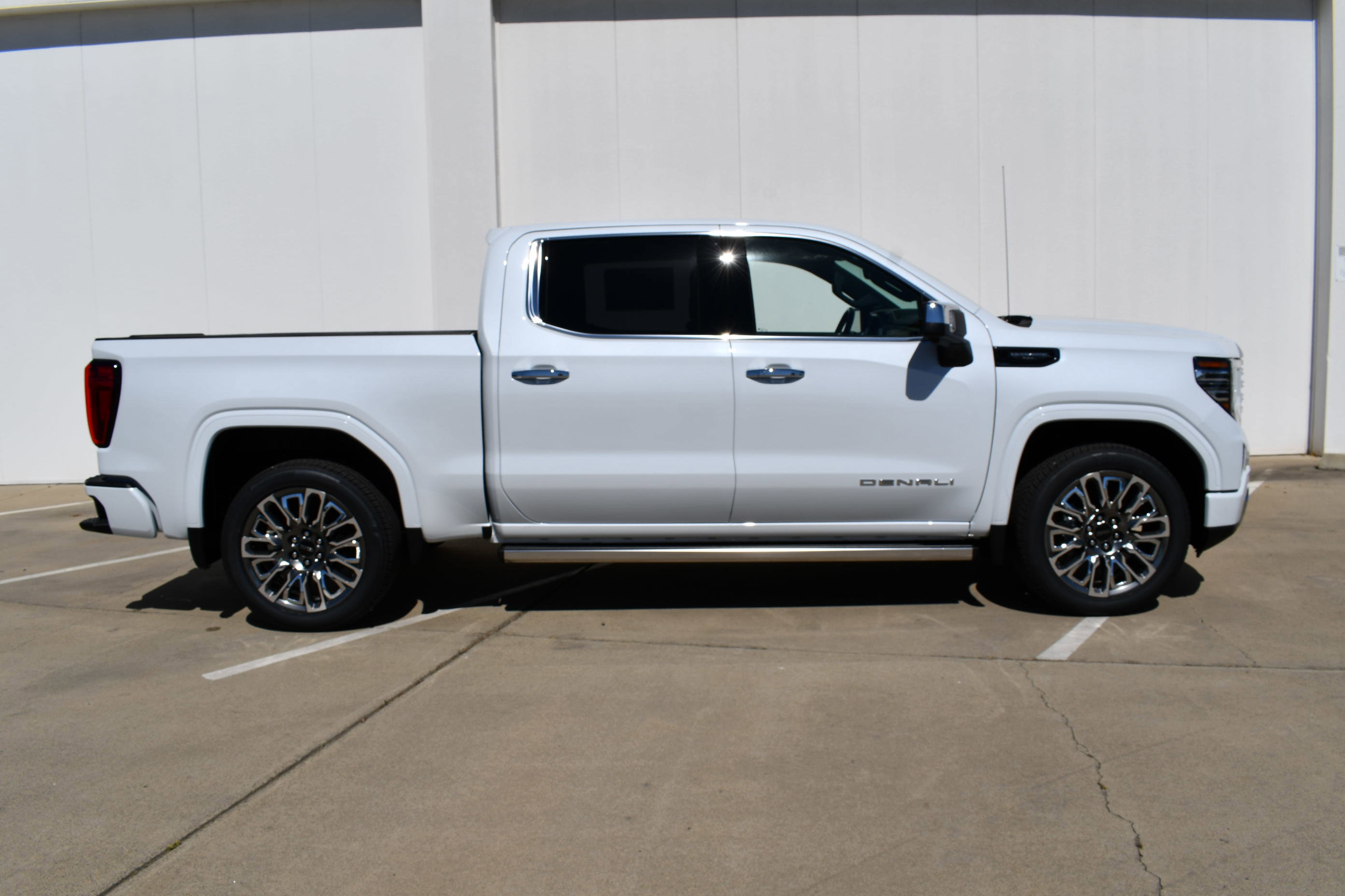 New 2026 GMC Sierra 1500 Denali Ultimate image 4