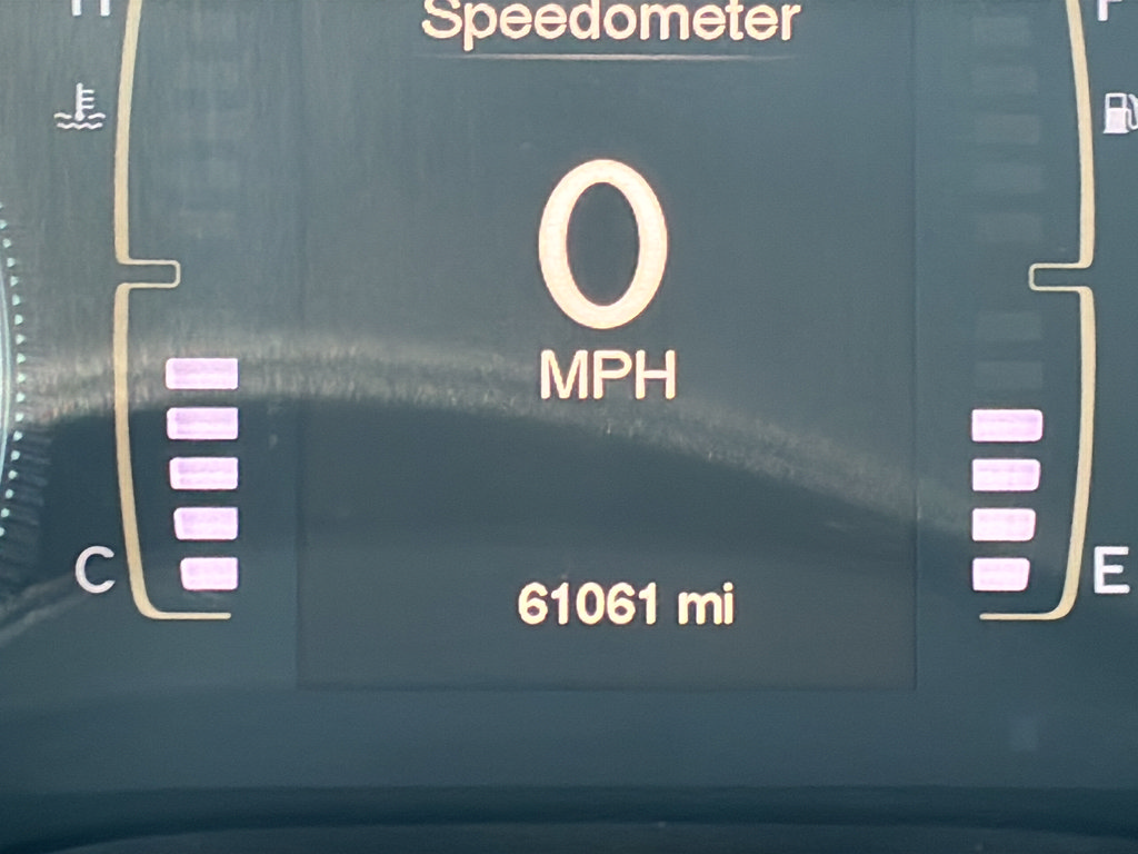 Used 2017 Jeep Cherokee 75th Anniversary AWD/4WD image 32