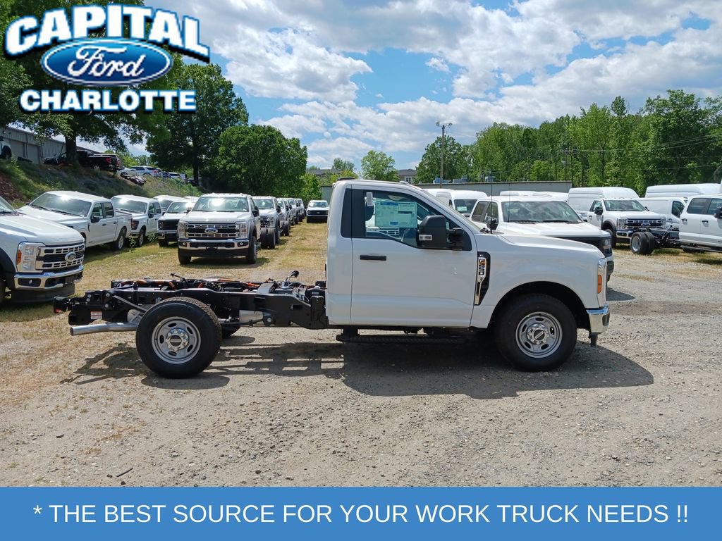 New 2026 Ford F250 XL w/ XL Chrome Package RWD image 6