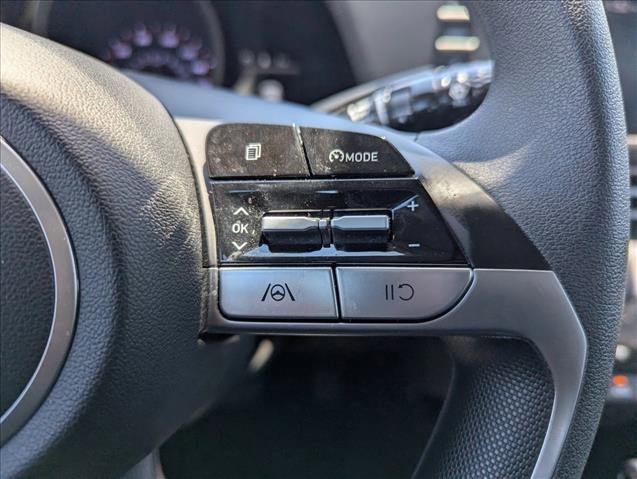 Used 2023 Hyundai Elantra SEL FWD image 14