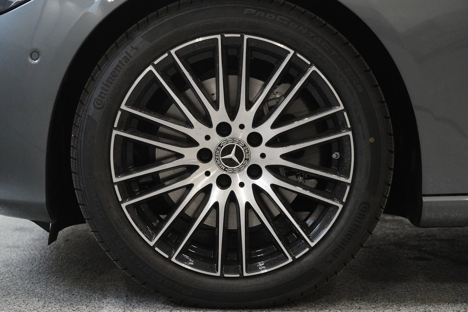 New 2026 Mercedes-Benz C 300 4MATIC Sedan image 12