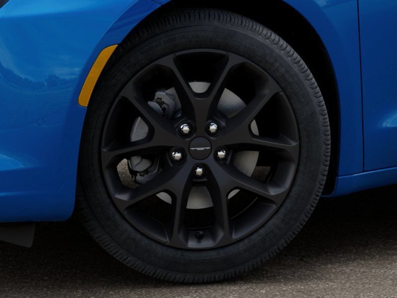 New 2027 Chrysler Pacifica Limited AWD/4WD image 9