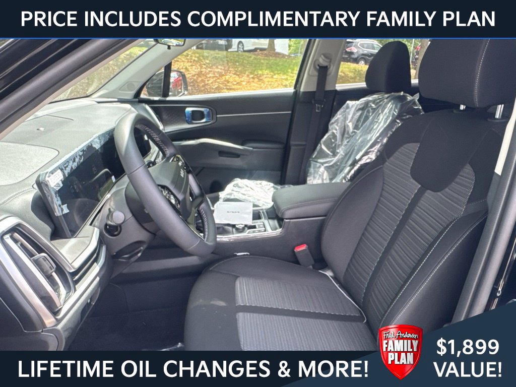 New 2026 Kia Sorento LX FWD image 8