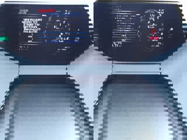 Used 2024 Toyota Prius LE image 17