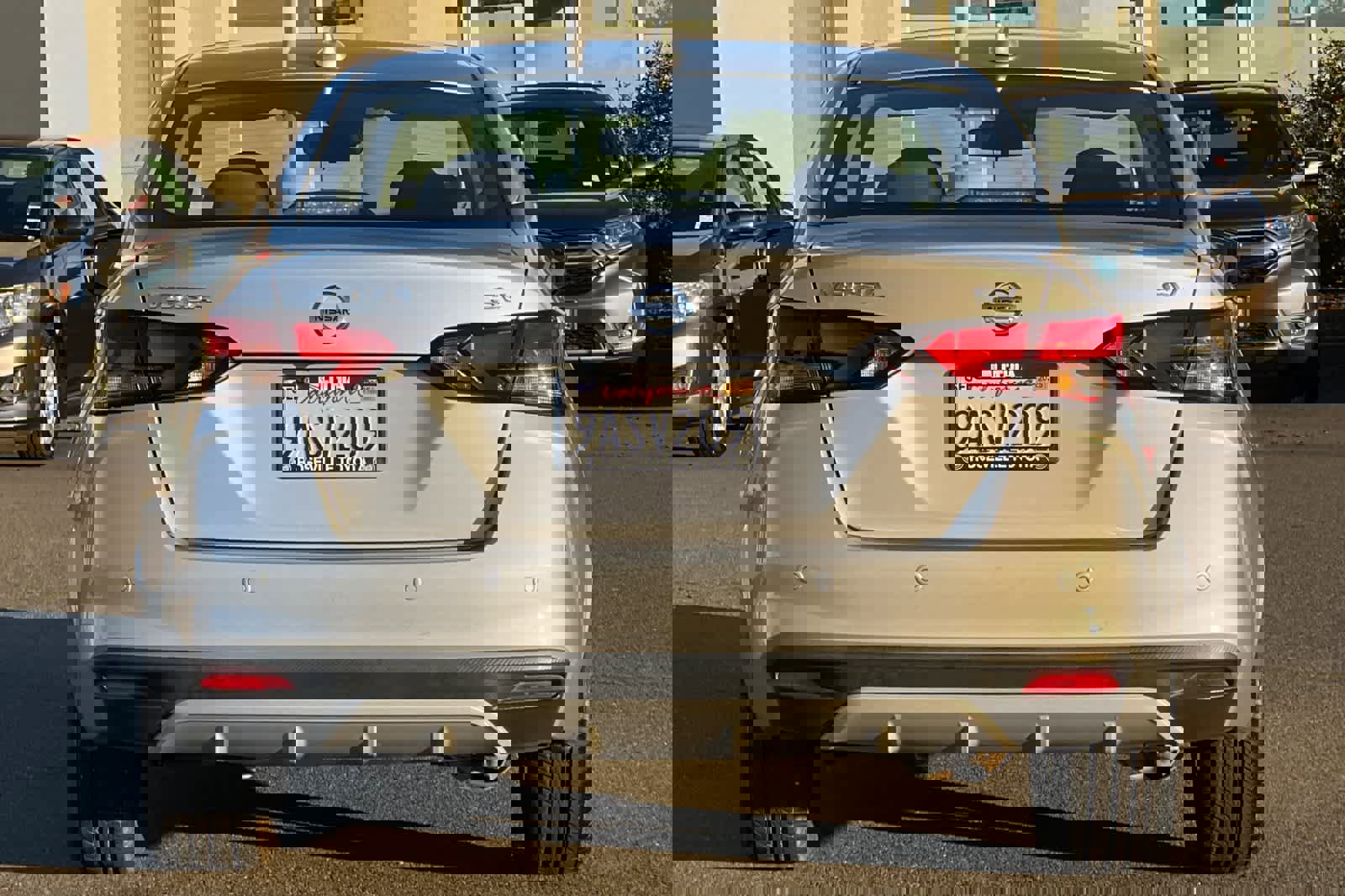 Used 2021 Nissan Versa SV image 8