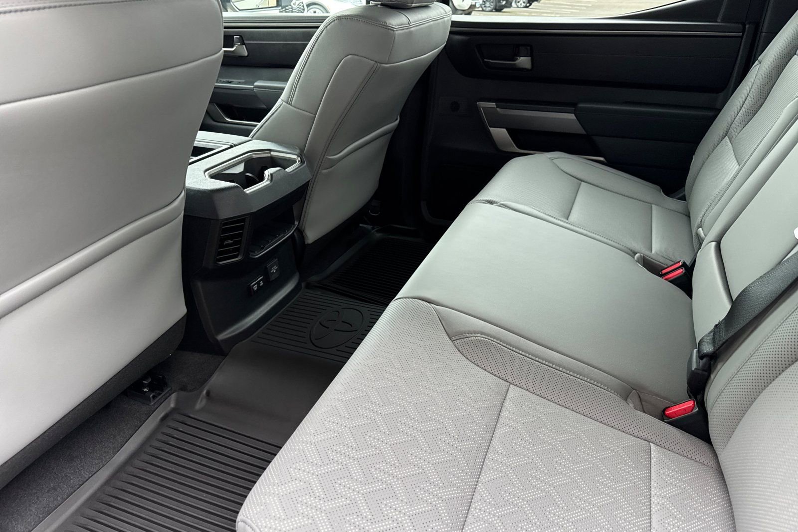 New 2025 Toyota Tundra SR5 image 12