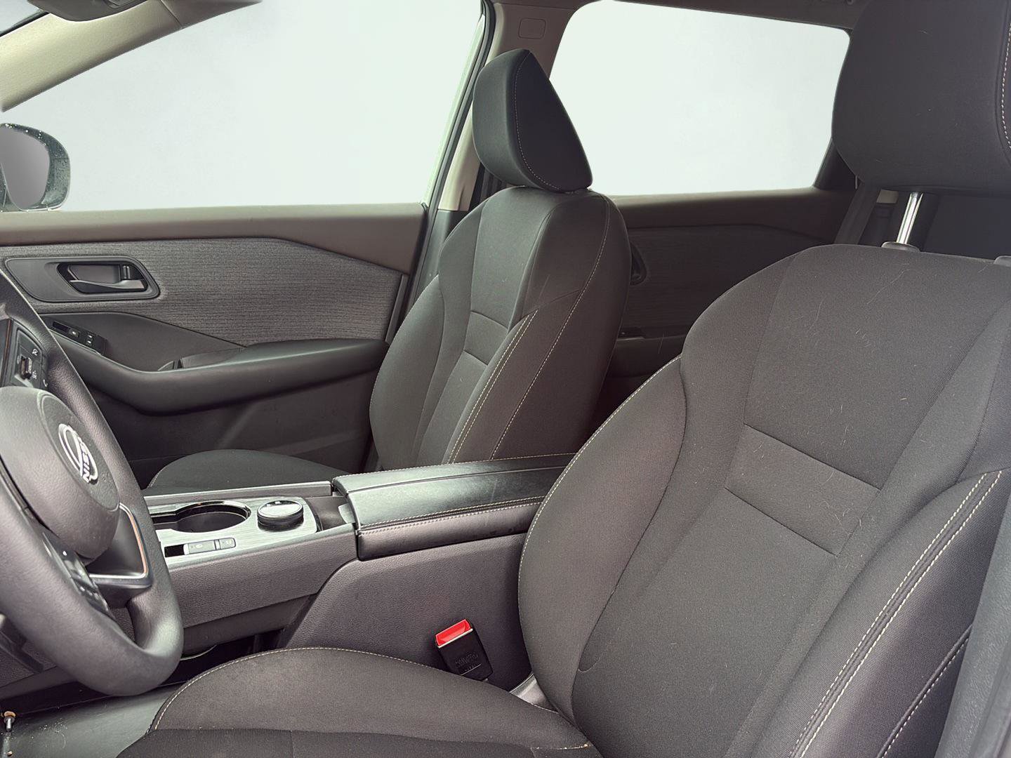 Used 2023 Nissan Rogue S AWD/4WD image 13