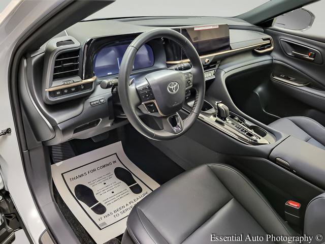 Certified 2025 Toyota Crown Signia AWD/4WD image 9