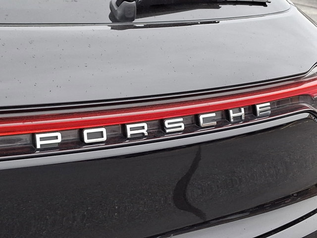 Used 2021 Porsche Macan image 31
