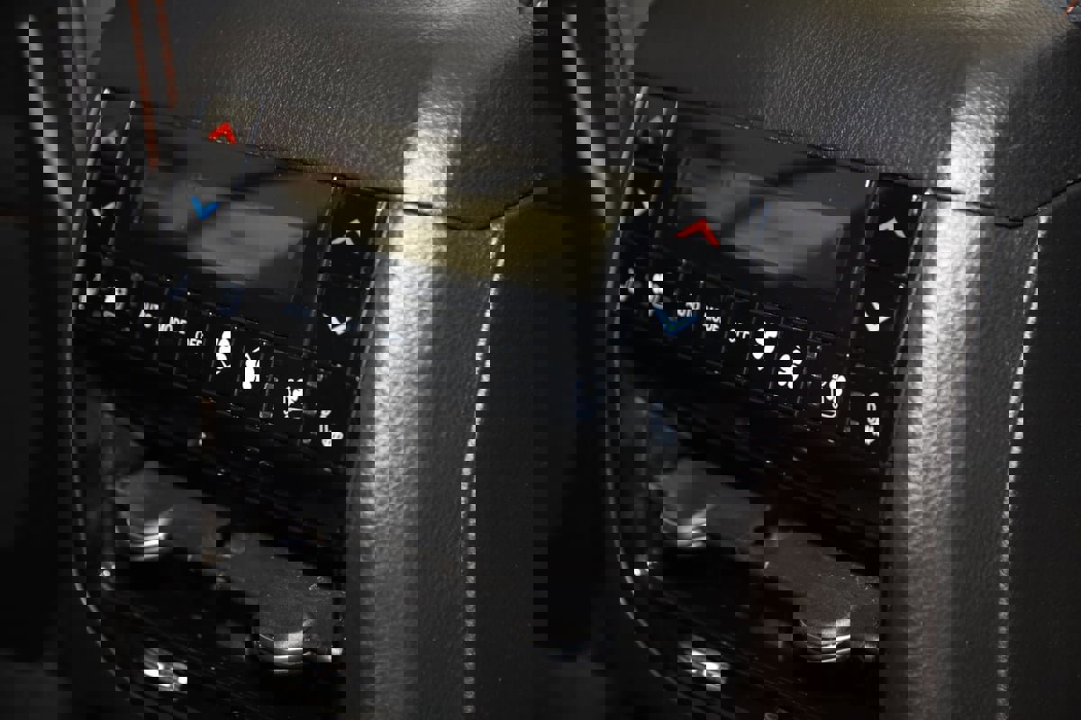 Used 2023 Jeep Grand Cherokee Summit image 18