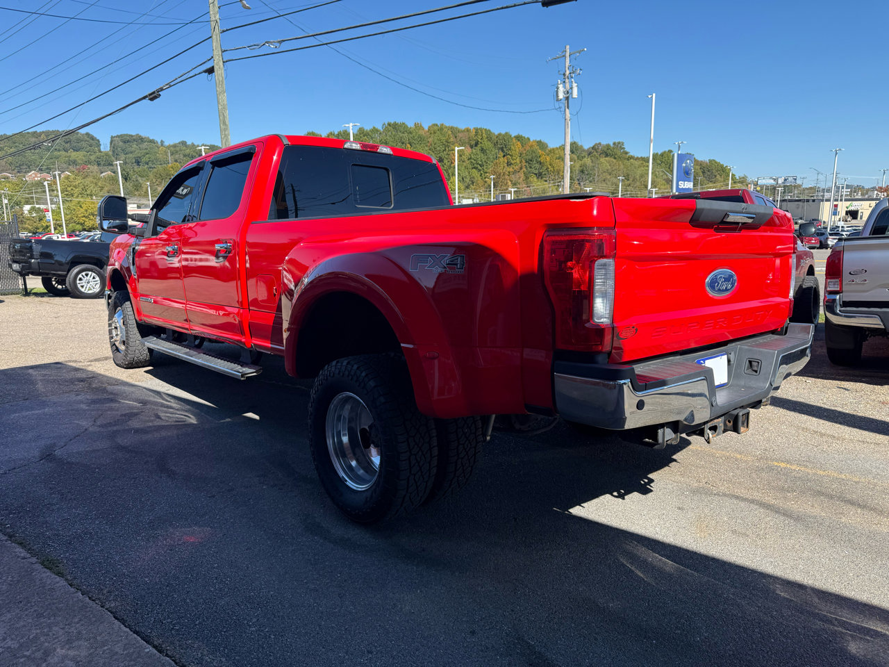 Used 2017 Ford F350 XLT w/ XLT Premium Package image 6