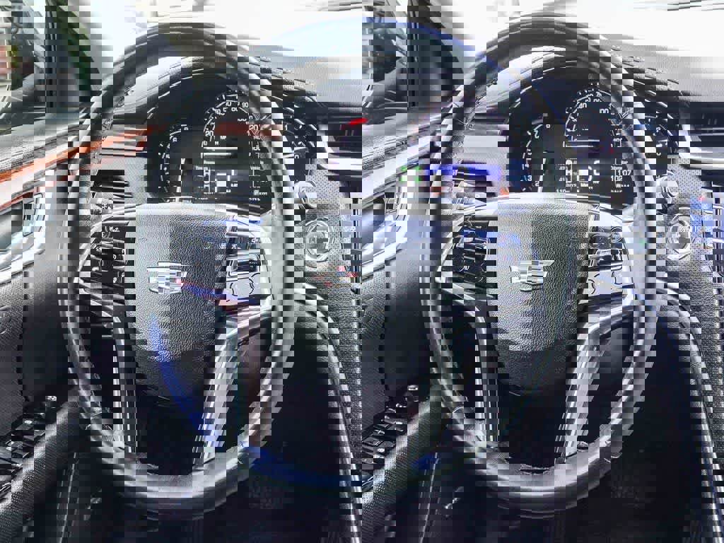 Used 2017 Cadillac XTS Luxury image 14