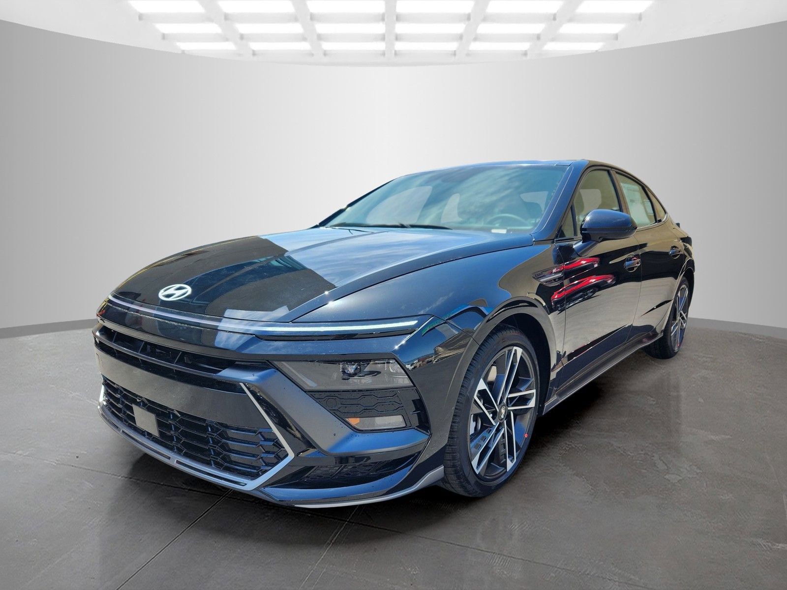 New 2026 Hyundai Sonata N Line FWD image 3