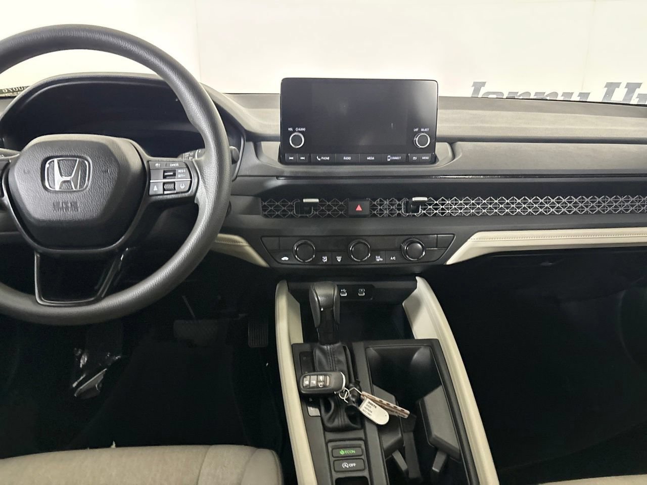 Used 2025 Honda Accord SE image 24