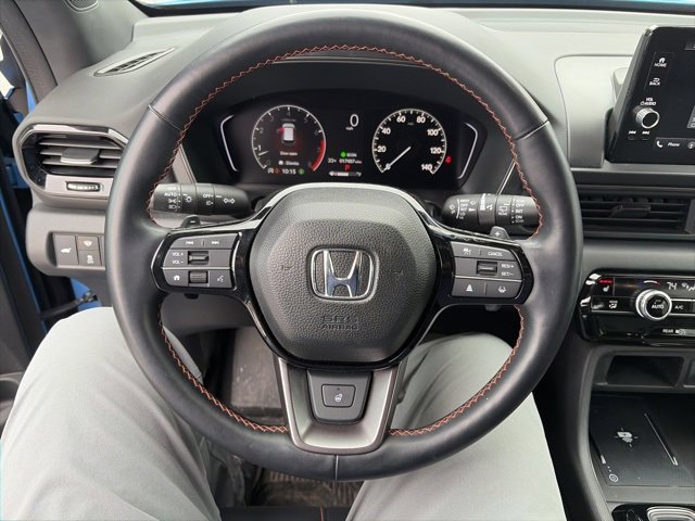 Used 2023 Honda Pilot TrailSport image 14