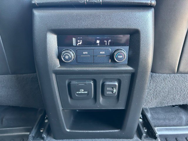 Used 2020 Chevrolet Traverse RS AWD/4WD image 45