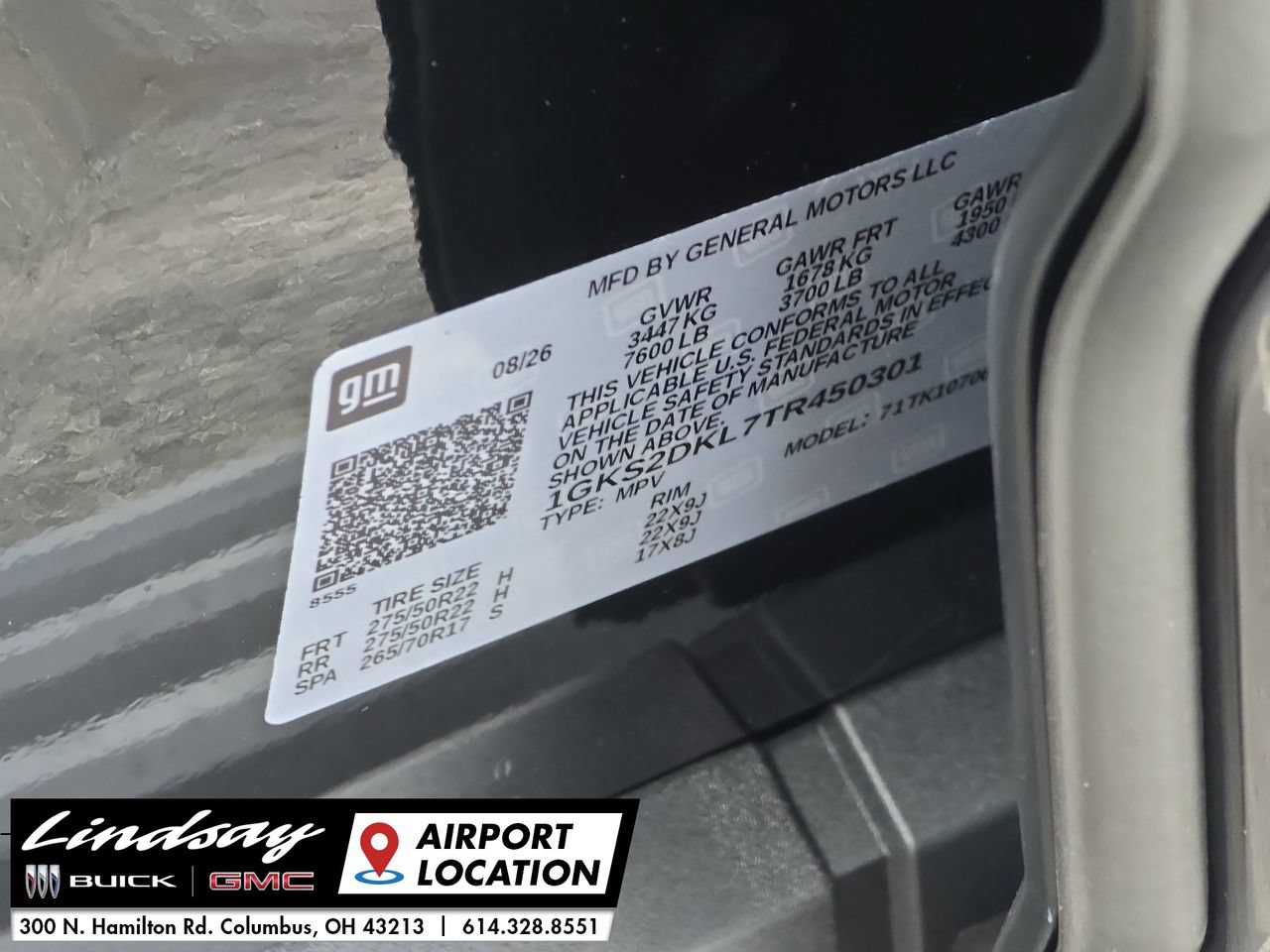 New 2026 GMC Yukon Denali w/ Sun & Power Step Package AWD/4WD image 36