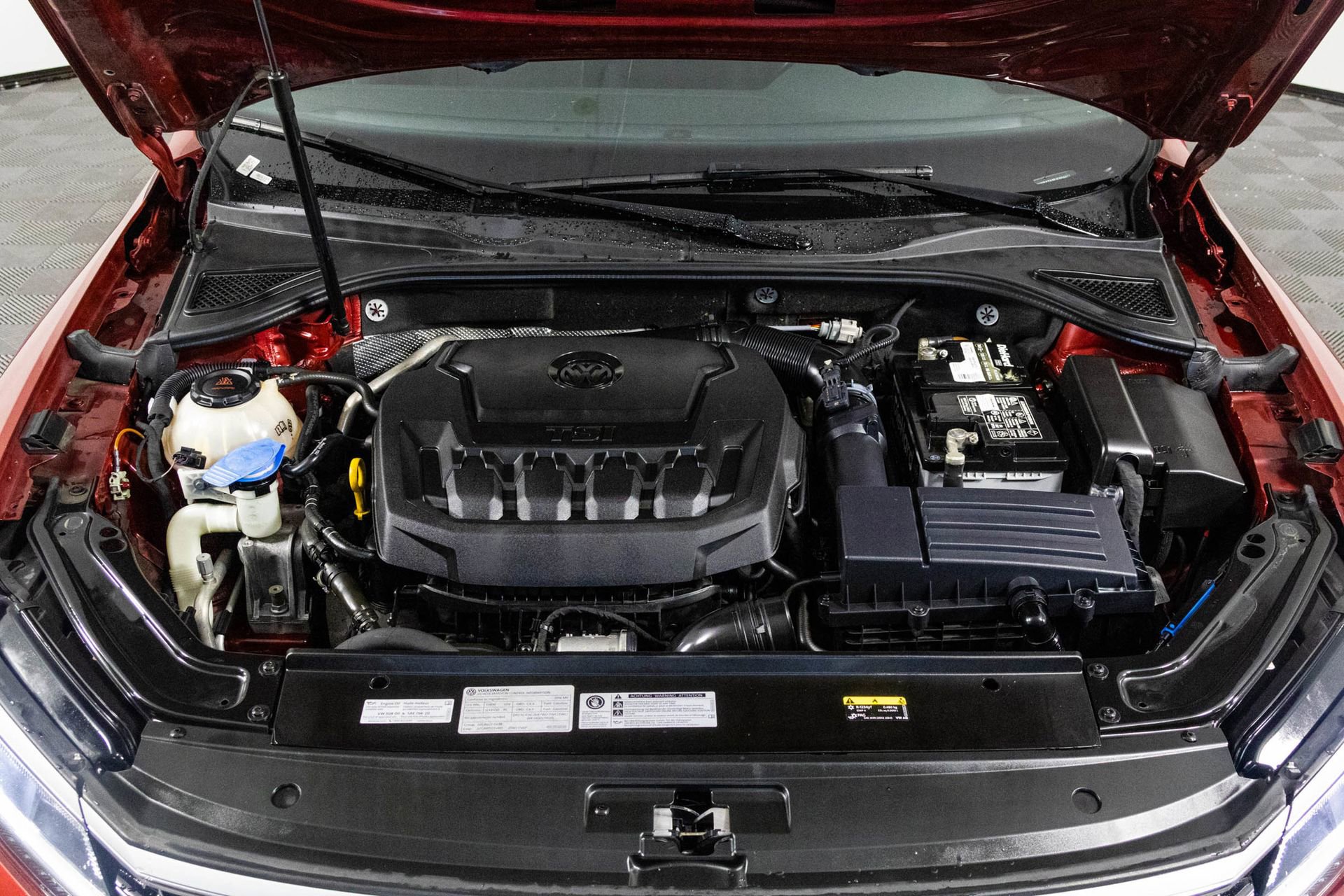 Used 2018 Volkswagen Passat 2.0T SE w/ SE Lighting Package image 46