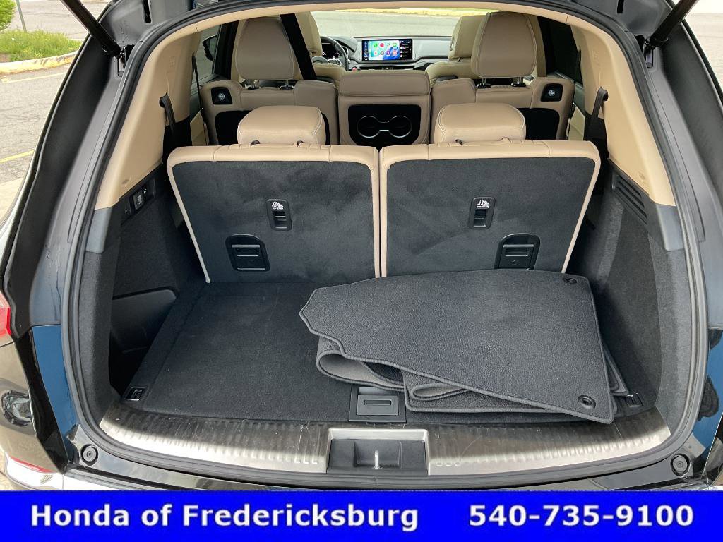 Used 2025 Acura MDX SH-AWD w/ Advance Package image 12