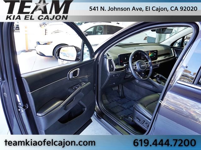 Certified 2025 Kia Sorento S w/ Panoramic Sunroof Package image 40