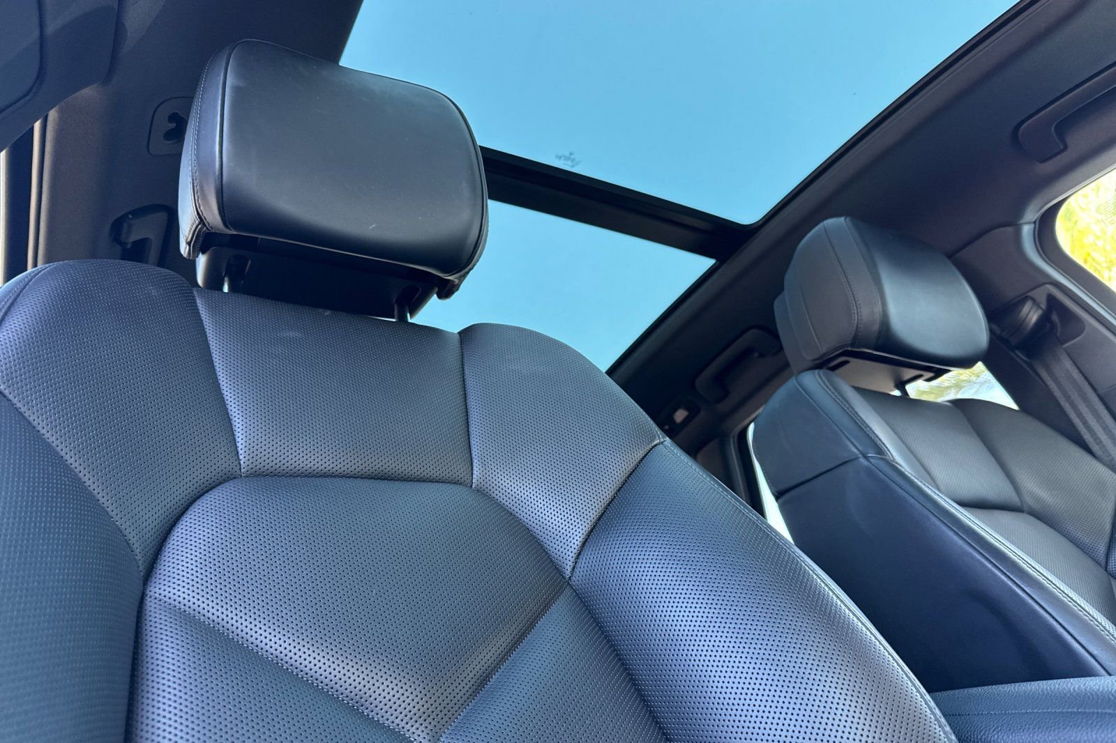 Used 2024 Porsche Macan image 17