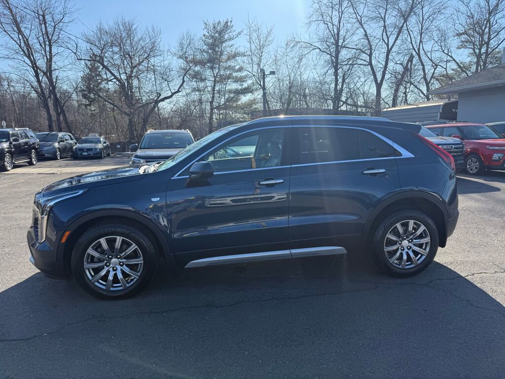 Used 2019 Cadillac XT4 Premium Luxury w/ Cold Weather Package image 4