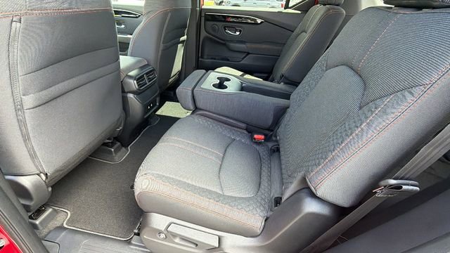 New 2026 Honda Pilot Sport image 16