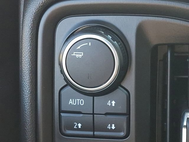 Used 2019 Chevrolet Silverado 1500 Custom Trail Boss w/ Custom Convenience Package AWD/4WD image 21
