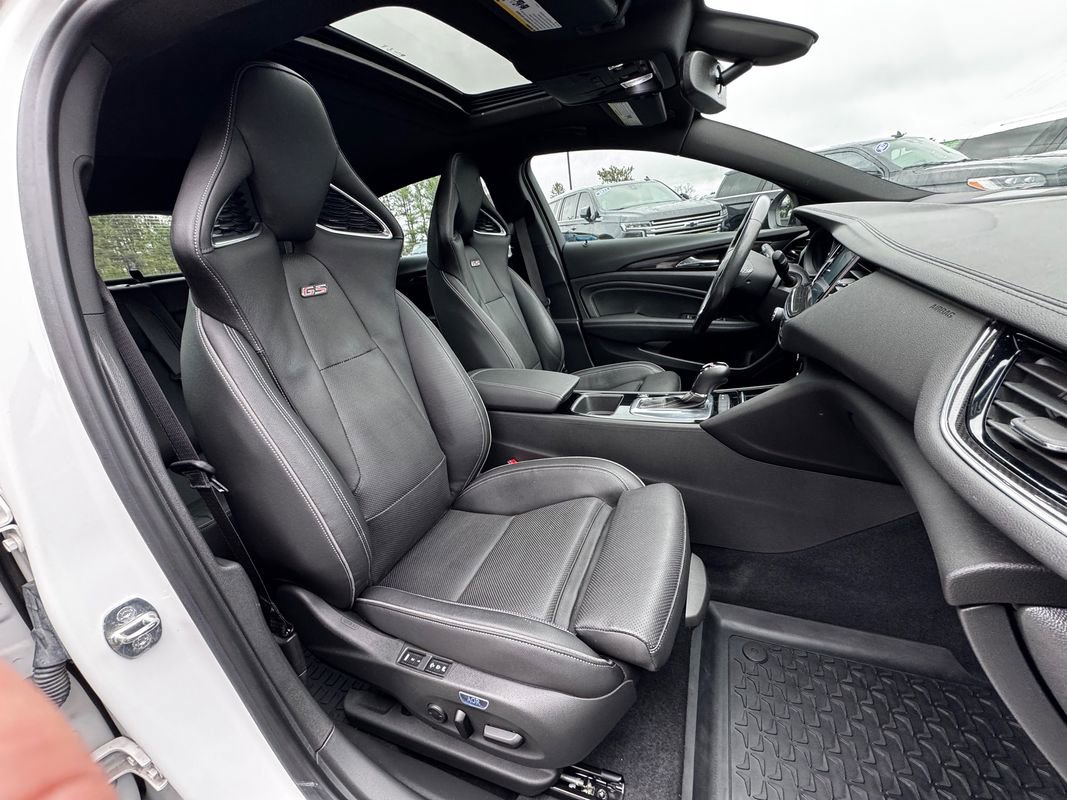 Used 2020 Buick Regal GS image 26