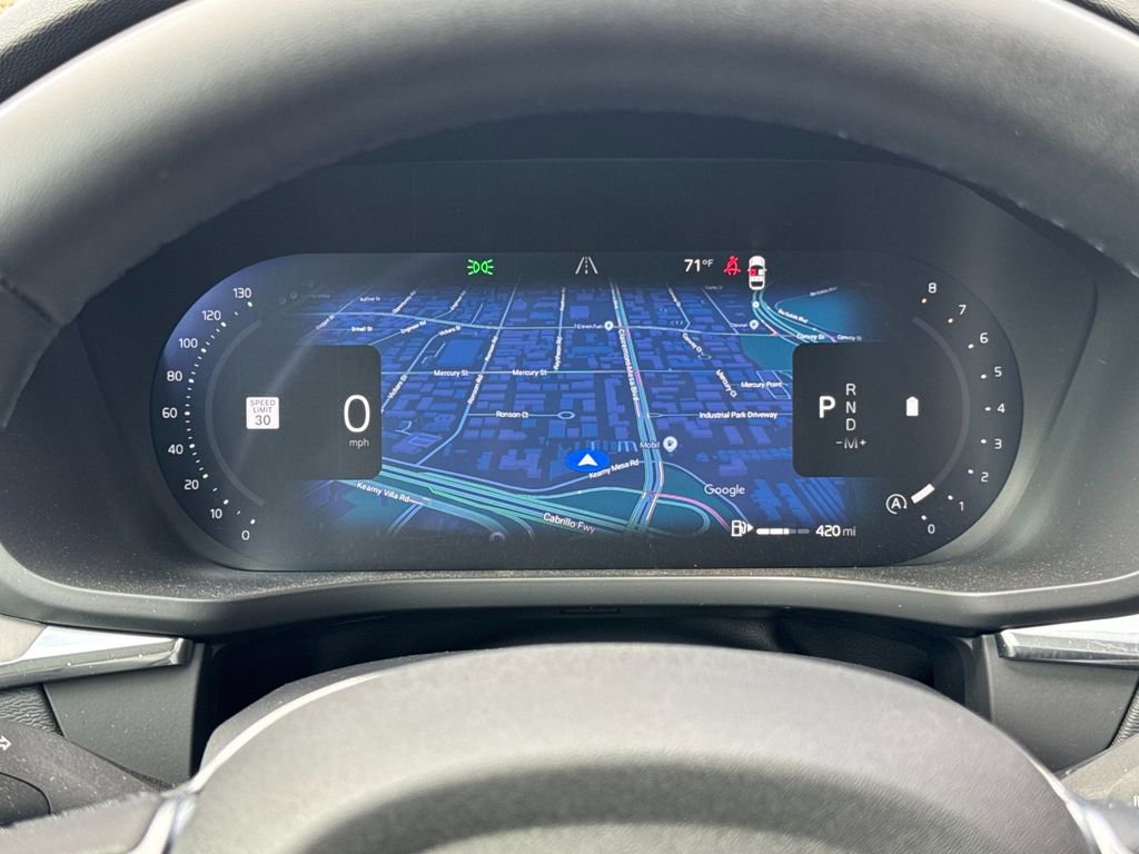 Certified 2025 Volvo XC60 B5 Core image 24