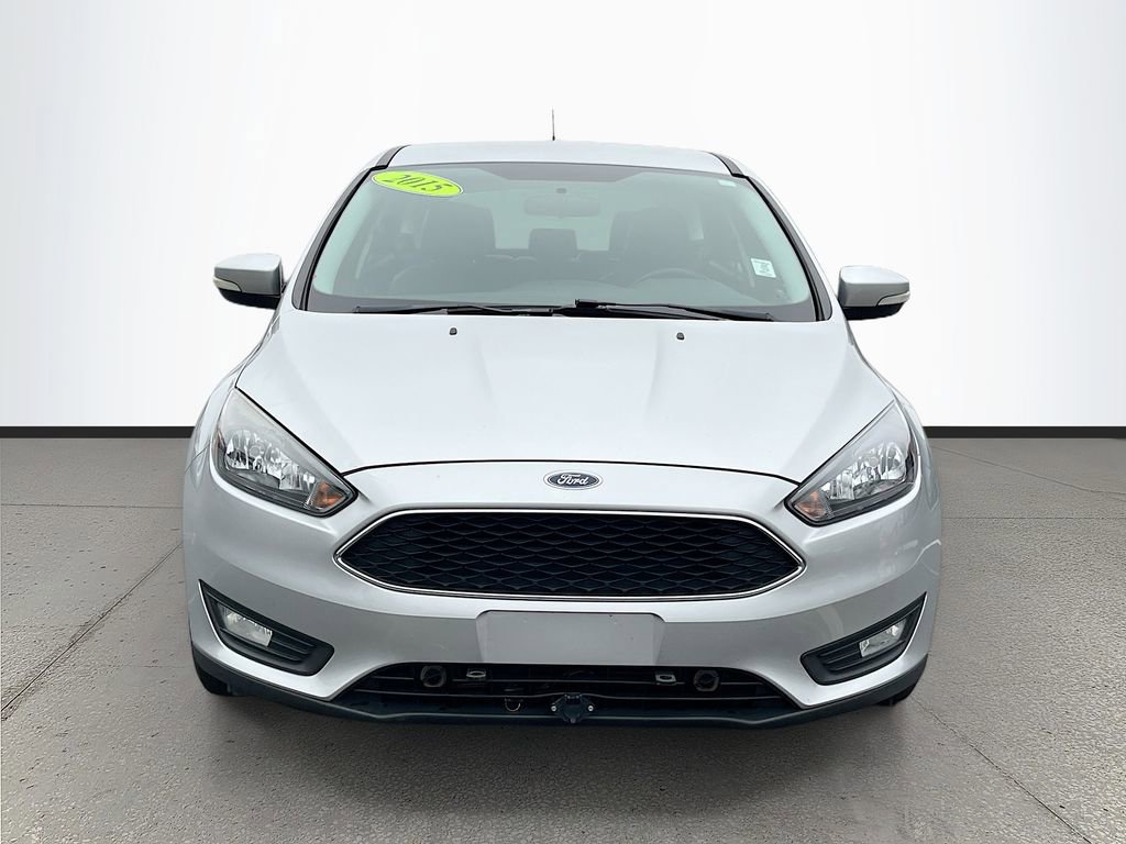 Used 2015 Ford Focus SE w/ Equipment Group 201A image 2