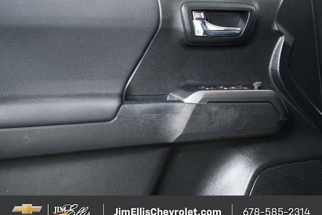 Used 2022 Toyota Tacoma TRD Sport w/ Technology Package AWD/4WD image 6