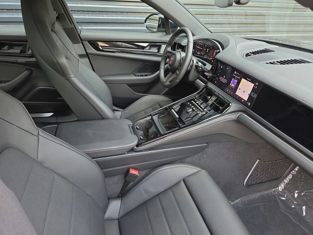 New 2026 Porsche Panamera 4 AWD/4WD image 18